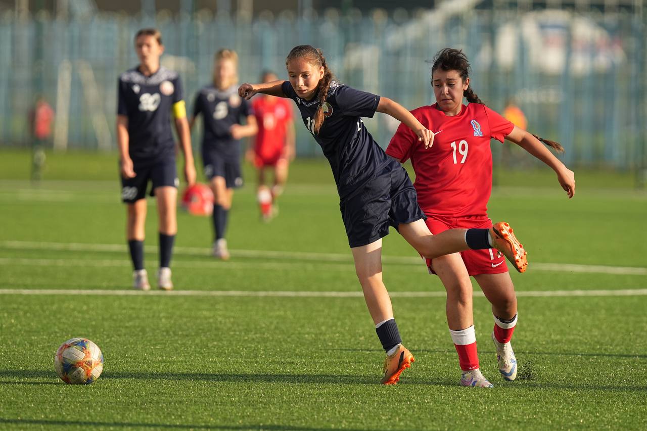 Женская сборная Беларуси U-15,Женская Сборная России U-15